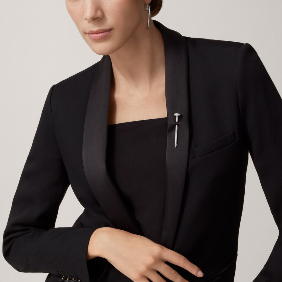 juste un clou tie pin