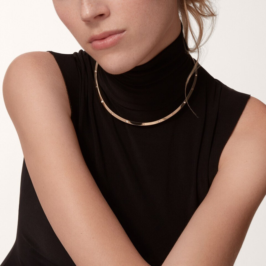 love torque necklace 10 diamonds