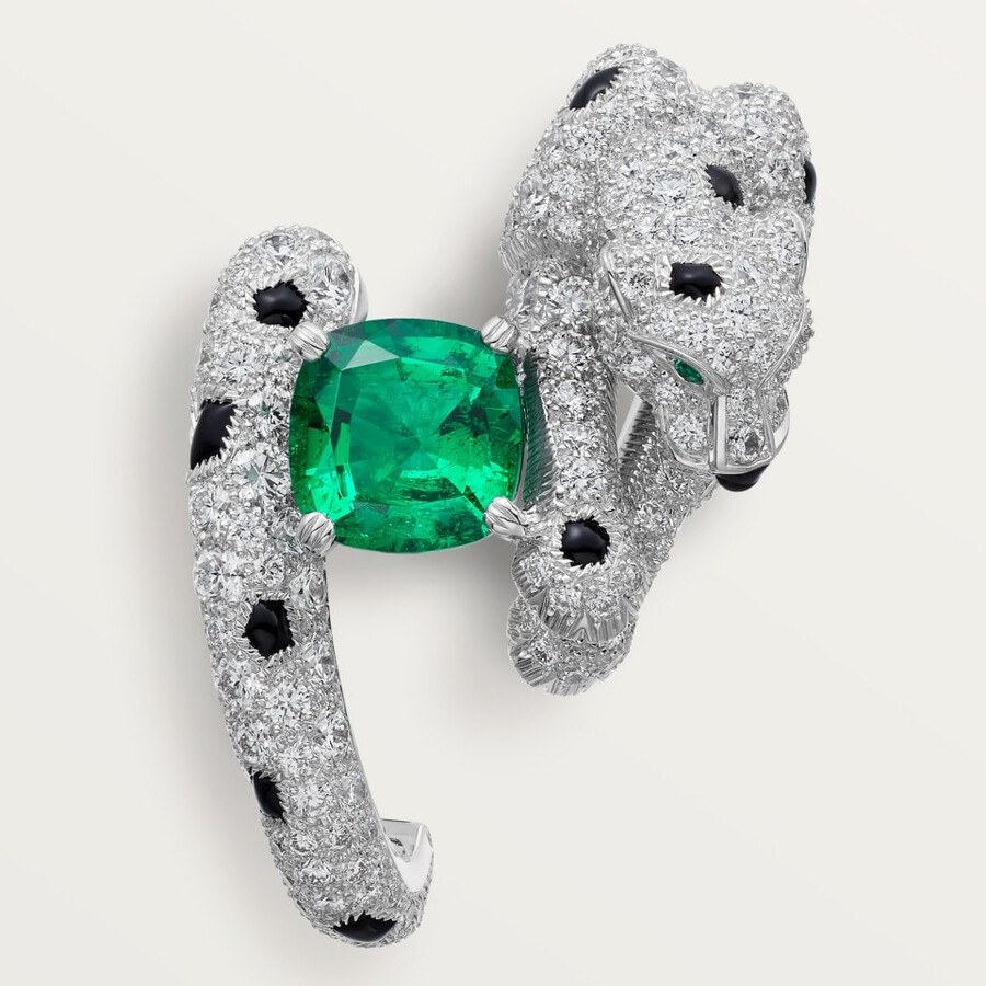 panthère de cartier earrings cushion-cut emerald paved