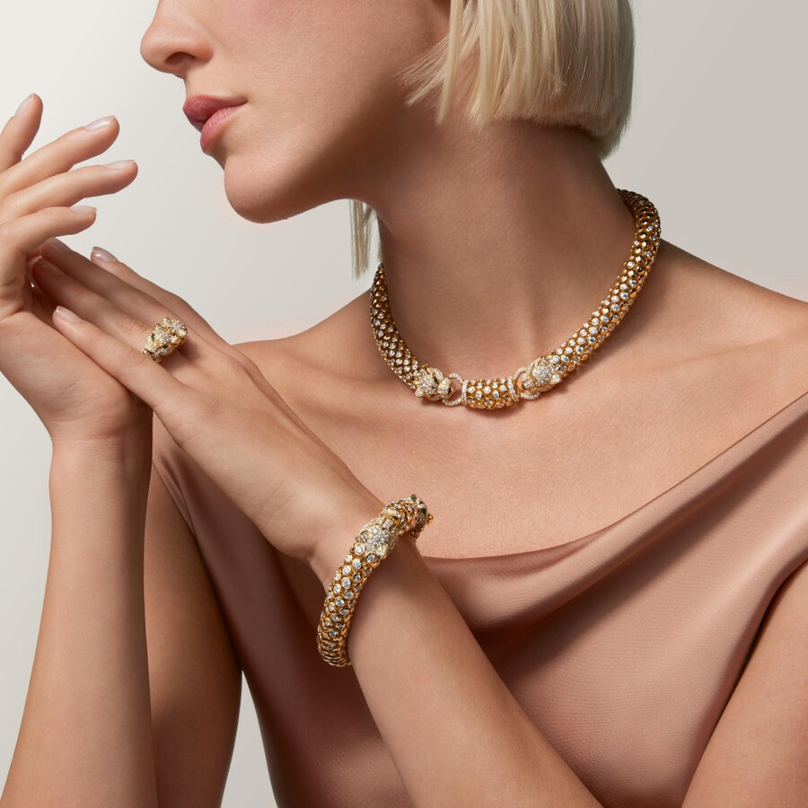 panthère de cartier necklace paved