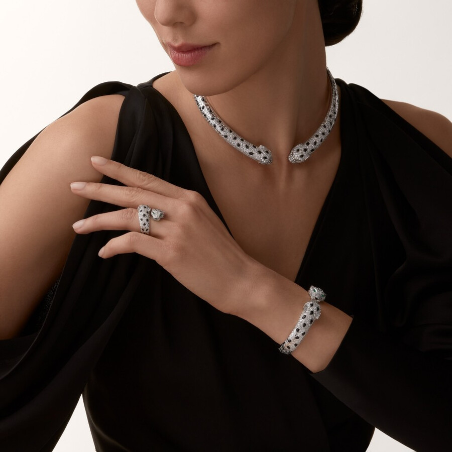 panthère de cartier torque necklace articulated paved